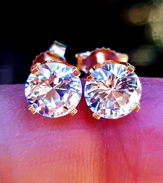 Anello personalizzato Occhio di Horus in oro rosa 14 carati con smeraldo taglio ovale da 2 a 7 ct e pavé di diamanti naturali rotondi da 0,2 ct