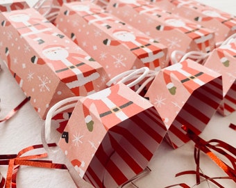 Christmas Collection: DIY Set of 4 Christmas Crackers