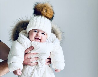Baby hat, Infant Pom Pom hat, real fur newborn hat, fur Pom Pom baby hat, baby shower gift, newborn beanie, winter baby hat, newborn gift