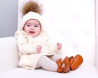 Baby pom pom hat, baby winter hat, baby toque, baby knit hat, infant pom pom hat, real fur pom pom hat, kids winter hats, baby gift, modern