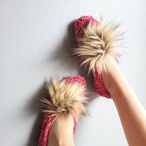 Wedding Gift, Bachelorette Party Gift, Fluffy Slippers for Women, Bridesmaids Proposal Gift Frosted Cranberry