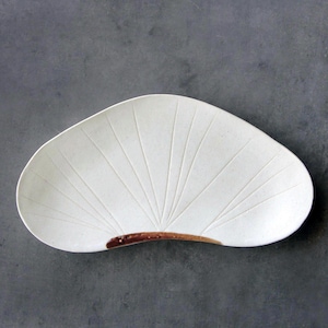 19.5cm / Unique Plate by Kitaro Kawamura | Japanese Pottery | Ceramic Dish