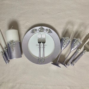 Personalisierte Hochzeit Flöten personalisierte Kuchenteller mit zwei Gabeln, Lavendel Unity Candle Set, Lavendel Hochzeit Gläser Cake Set