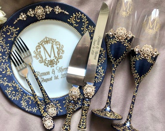 Personalized Glasses Navy Blue Cake Server Knife Forks Plate for the Wedding Cake Navy Blue Wedding Flutes Cake Cutter Set Bride Groom Glass