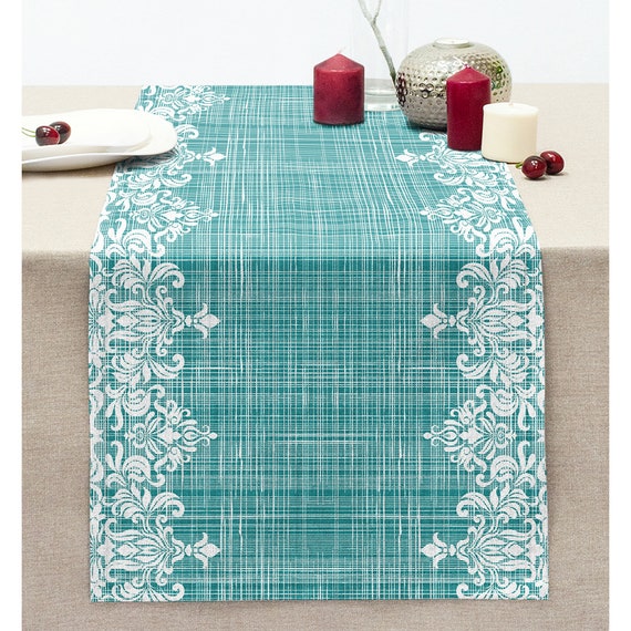 ターコイズストライプフローラルテーブルランナー、ブルーフラワー