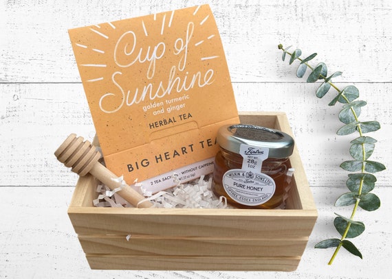 Build a Box Item - Tea & Honey with Wooden Dipper Set