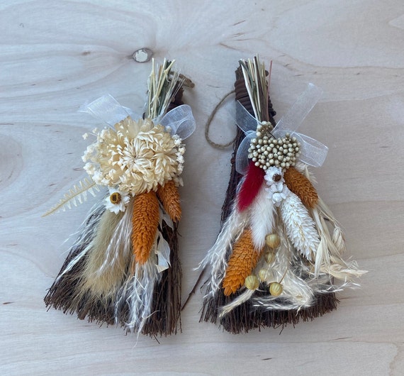 Build a Box - Fall Cinnamon Whisk with Dried Flowers - 6 inches Tall - Fall Cinnamon Whisk