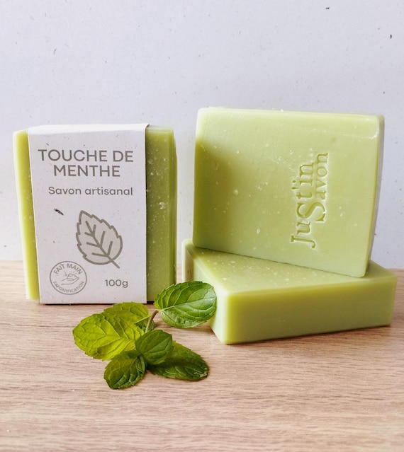 Savon artisanal à l'huile d'avocat, parfum menthe façon mojito. Format 50g ou 100g