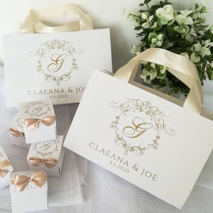 Wedding Gift Paper Bags Beige Satin Ribbon Handles 20147cm Custom