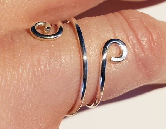 Full- Finger Spiral Ring – GoldSmiths