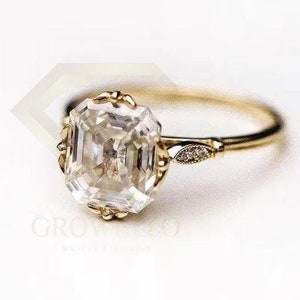 Vintage 3 CT Old Mine Asscher Cut Moissanite Engagement Ring Antique Asscher Moissanite Wedding Ring Women 14K Gold Lab Grown Diamond Ring.