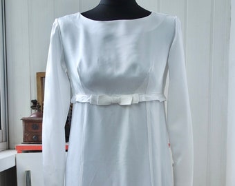 Mod 60s Wedding Dress | Elopement Dress | Modest Wedding Dress | White 1960s Gown