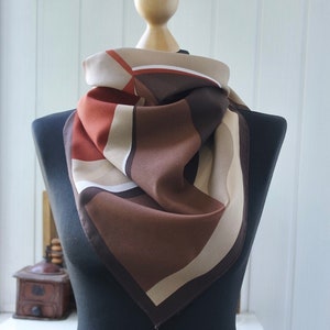 1970s Abstract Colorblock Scarf Large Square Scarf Beige Brown Silk Scarf Art Silk Kerchief zdjęcie 2