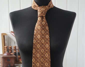 1960s Necktie with Baroque Ornament | Brocade Foulard Tie | Mod Dandy Fashion