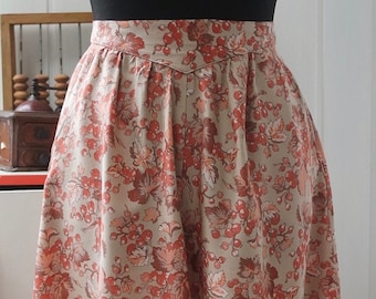 1970s Floral Midi Skirt, Beige with Rowan Berry Pattern | Gathered Basque Waist Yoke Skirt | Prairie Cottagecore Skirt
