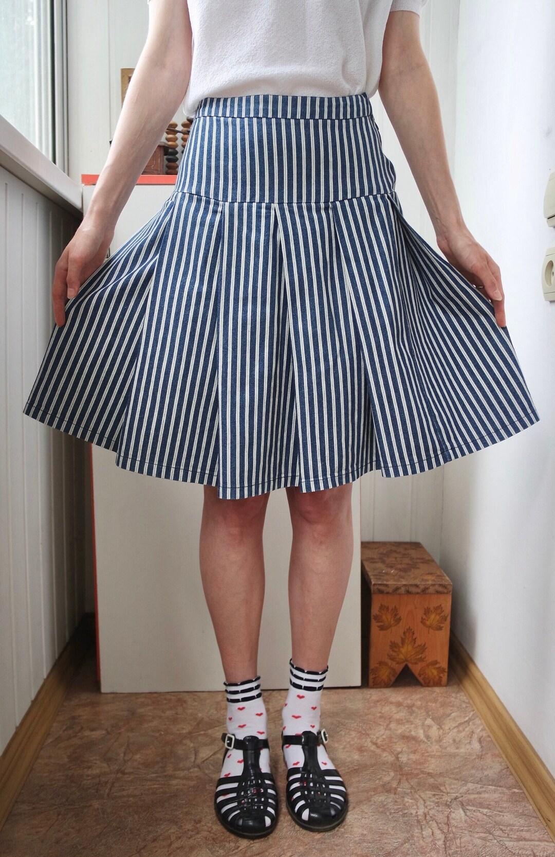60's/70's Daisy Print Mini Skirt with Attached Shorts by Haymaker main image 0