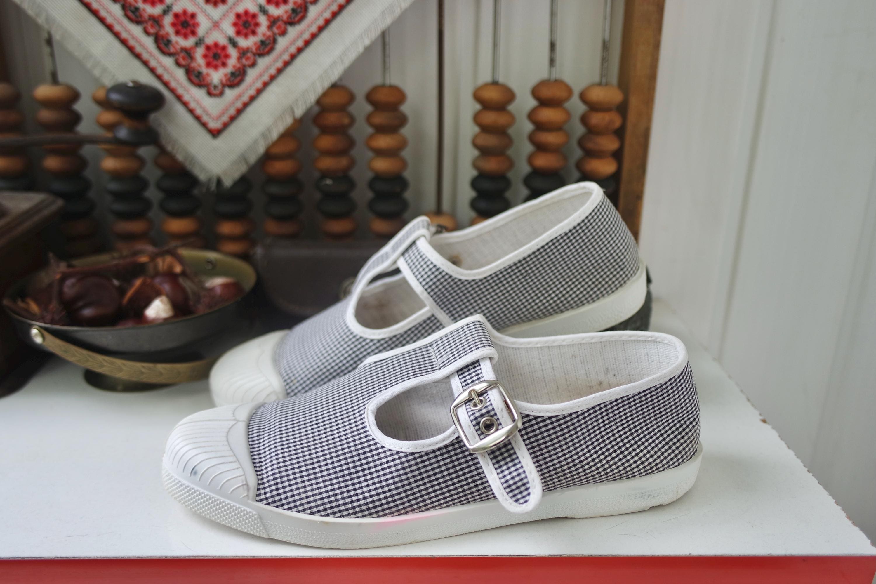 ビンテージ　70s　USA製　バスケット　テニス　シューズ　スニーカー　靴 70s tennis shoes - Etsy 日本