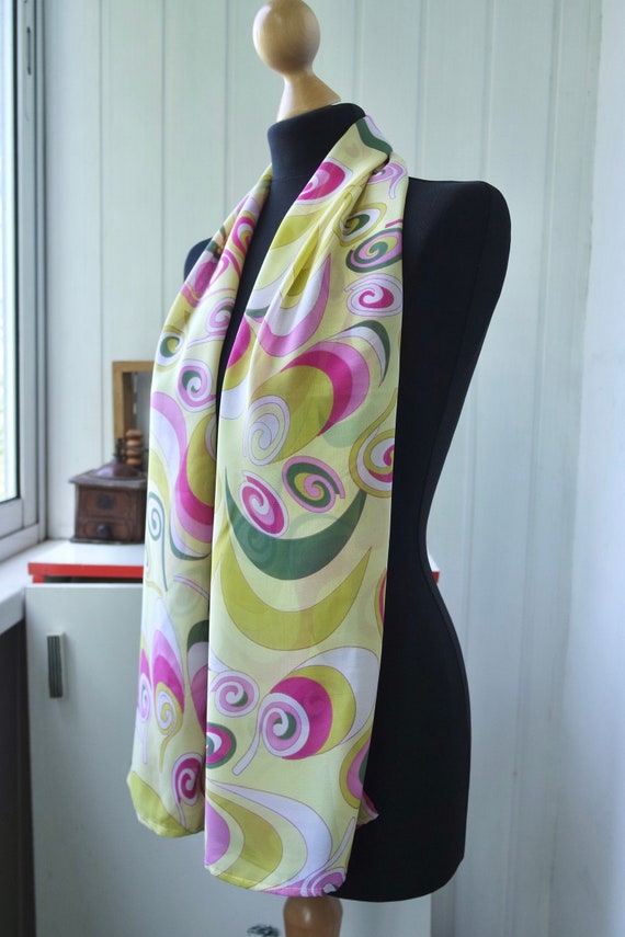 60s 70s Neck Scarf | Groovy Psychedelic Scarf | L… - image 2