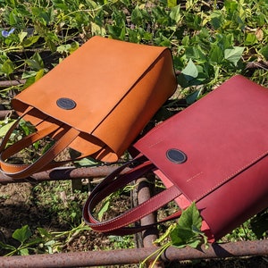 Tragetasche zusammenbauen - PDF-Schnittmuster/Ledertaschen-Schnittmuster/PDF Digital Pattern/mit Video-Anleitung/mit Stanzmarkierung(Lochabstand 3,85 mm)