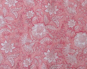 100/% Viscose Red Fabric Mario Boscelli Italian Designer Dress Upholstery Crafts