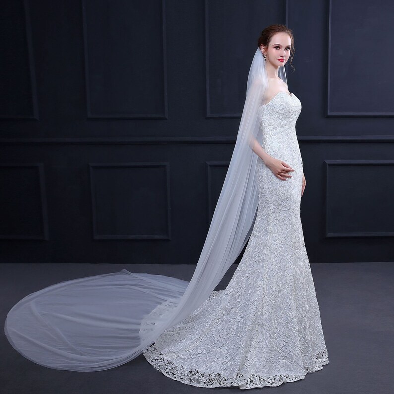 3 Meters IvoryWhite Simple Elegant Cathedral Bridal Wedding Veil,Long Veil With Comb