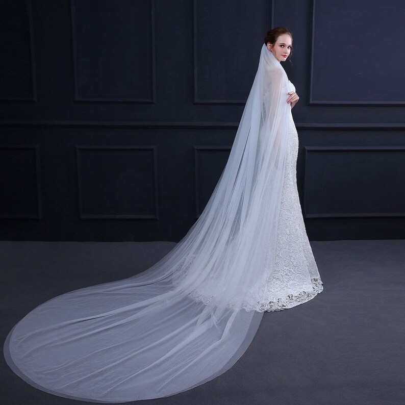 3 Meters IvoryWhite Simple Elegant Cathedral Bridal Wedding Veil,Long Veil With Comb