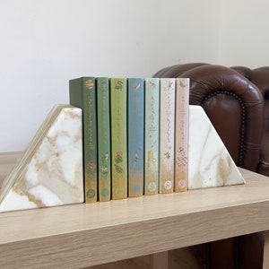 Calacatta gold Couple of bookends, Italian marble 100% made in Italy