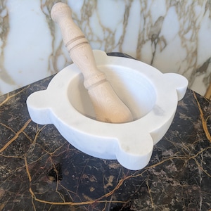 Mortaio in Carrara Marble 100% made in italy