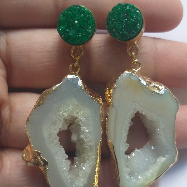 Puces d'oreilles Druzy Slice, boucles d'oreilles en plaqué or avec pierres précieuses, bijoux tendance Druzy, boucles d'oreilles pendantes lustre en agate, boucle d'oreille bohème géode