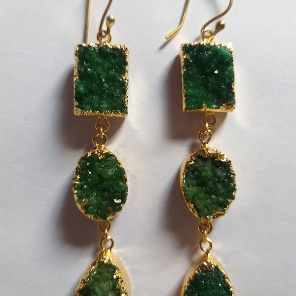 Boucles d'oreilles Druzy en agate verte allongées, boucles d'oreilles druzy en plaqué or, lustre femme fille, boucle d'oreille pendante traditionnelle