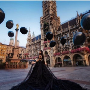 Sexy Black Tulle Wedding Dress / Gothic Wedding Dress / Ballgown Two Piece/ Winter Wedding Dress With Long Sleeves