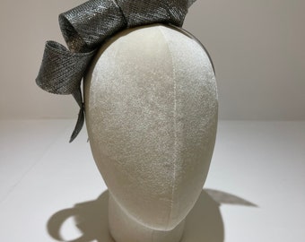 Silver fascinator: an array of curls and swirls (Elizabetta) available in other colours