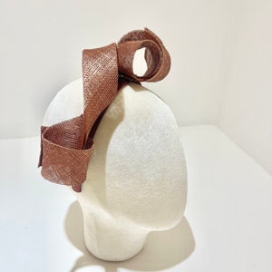 Fascinator (Lorelai) metallic copper; available in different colours