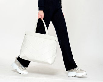 Eco Leather Bag Sambag, Woman Bag, White Shoulder Bag, Women Messenger bag, women bag, Tote with Pocket, white shopper, weekender bag