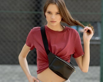 Vrouw lederen Fanny Pack Vegan leer, Crossbody Fanny Pack, zwarte riem tas, heuptas, Eco lederen tas, cadeau voor haar reistas