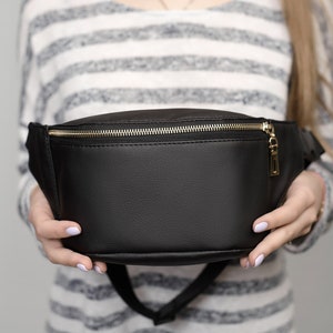 Gürteltasche, Bauchtasche, Bauchtasche, Bauchtasche, Bauchtasche, Bauchtasche, Gürteltasche, Bauchtasche, schwarze Tasche