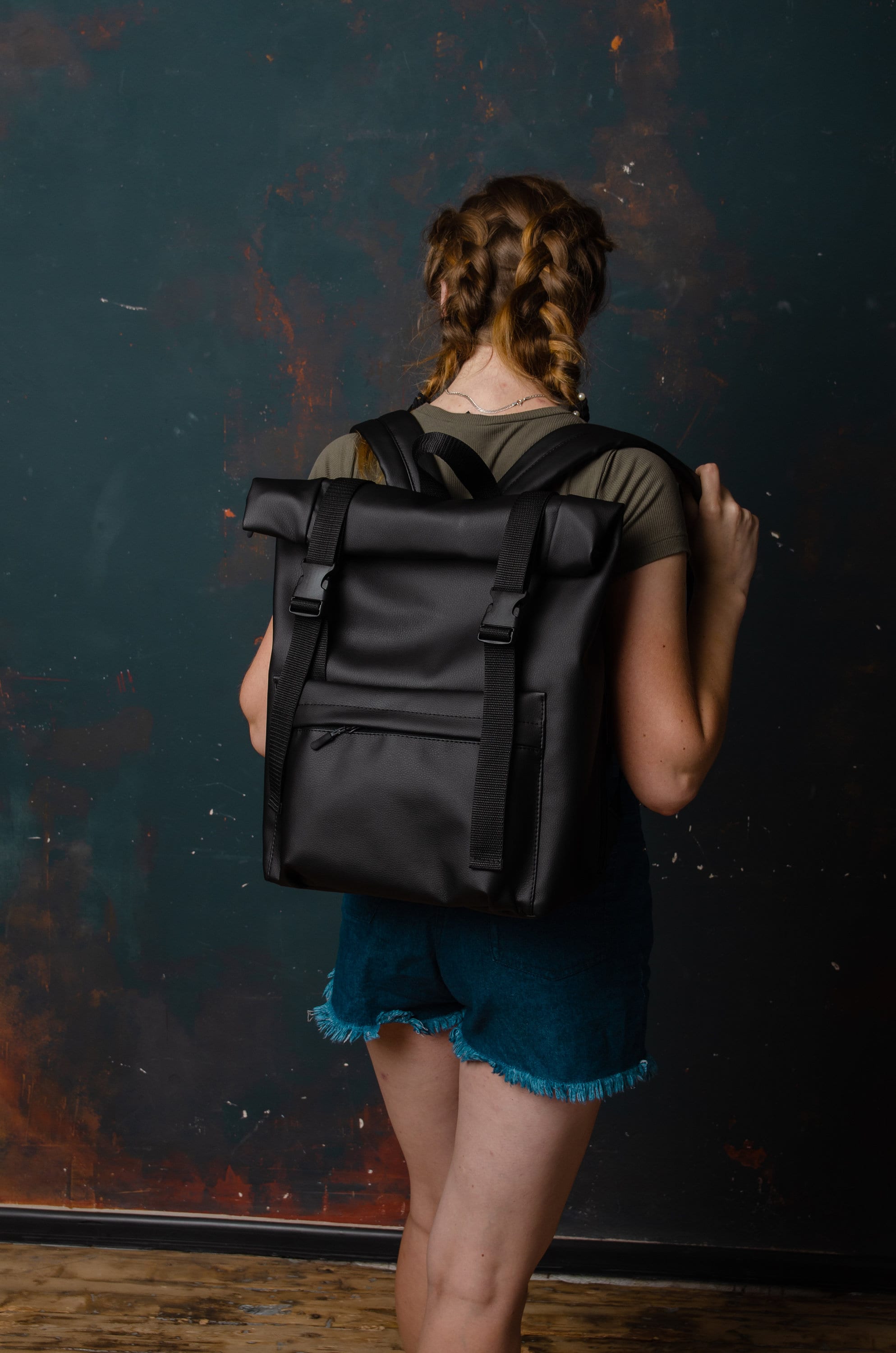 Roll Top Backpack, Woman Roll Top, Backpack for Traveling, Black