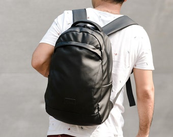 Schwarzer Rucksack, Herrenrucksack, Öko-Lederrucksack, Rucksack für Laptop, Sonderanfertigung, Stadtrucksack, Rucksack für Herren