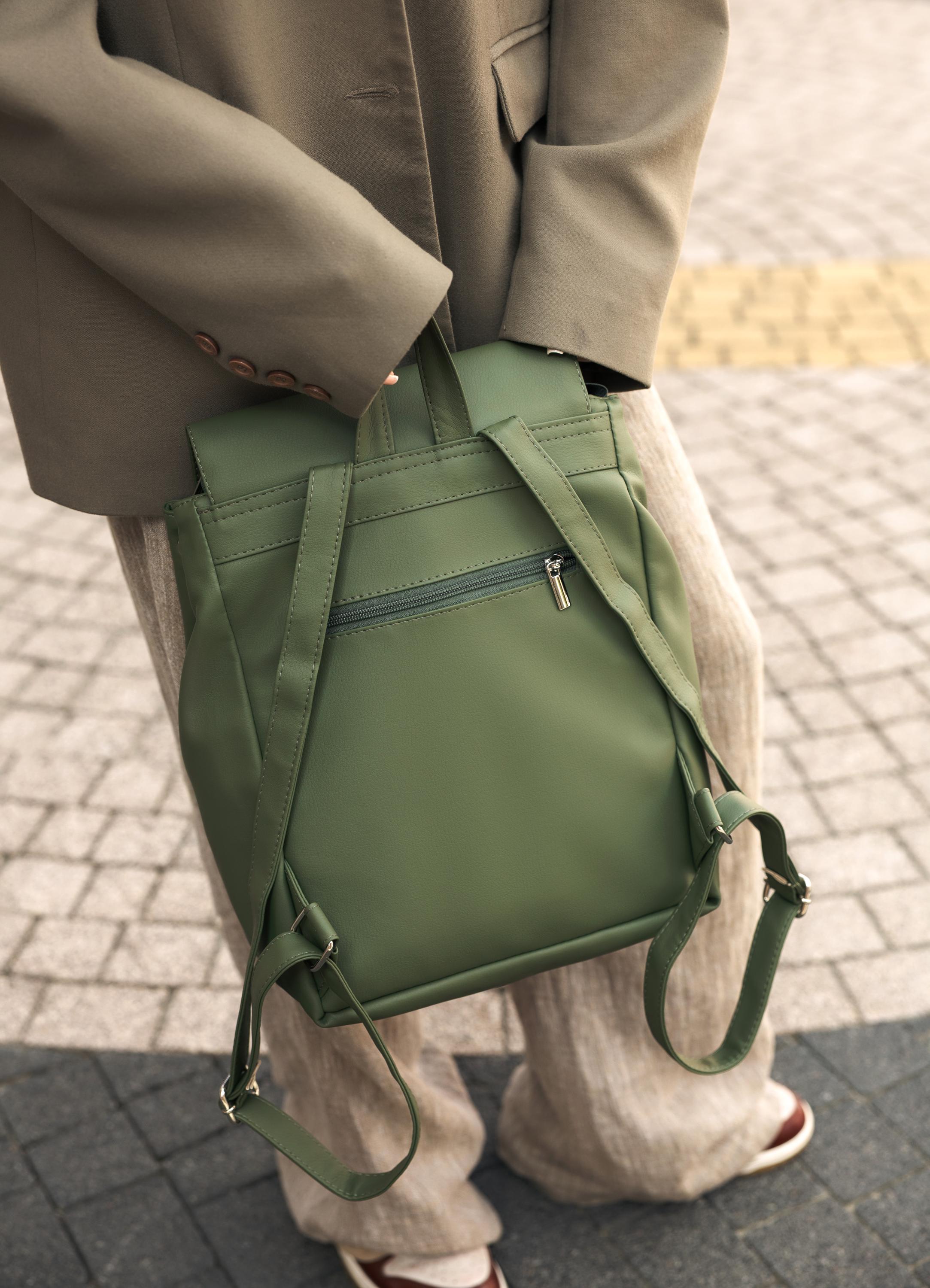 Green Vegan Leather Backpack for Women, Stylish Mini  display picture 1