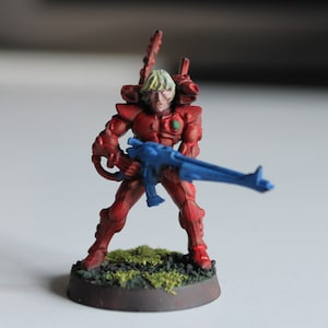 Eldar figure: Aeldari goalkeeper without helmet from the Games Workshop 40k 40000 range