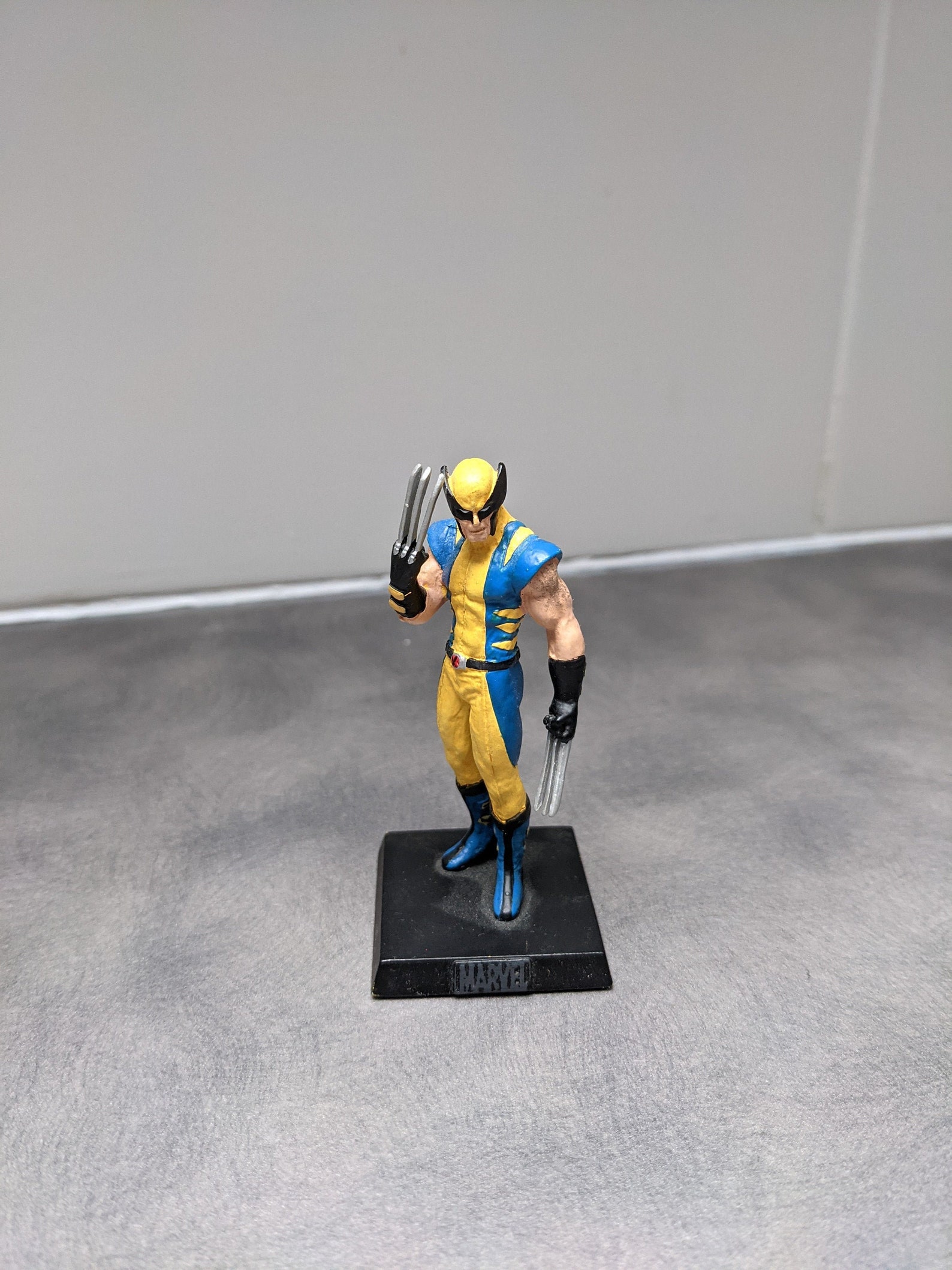 Wolverine miniature marvel edition in blister with cardboard Etsy