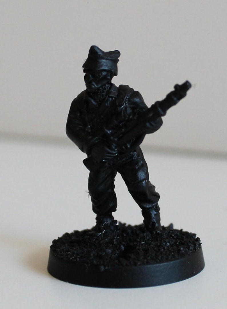 Figurines HobbyBoss 1/35 Equipage allemand de canon d'assaut