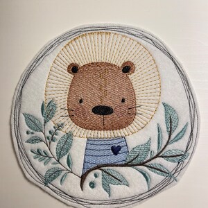 XL application lion/patch/iron-on/school child/school cone image 3