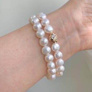 Baroque pearl stretch bracelet, white pearl bracelet, genuine freshwater pearl bracelet