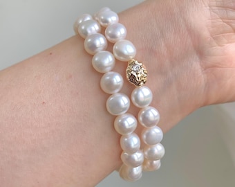Baroque pearl stretch bracelet, white pearl bracelet, genuine freshwater pearl bracelet