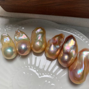 Gold/apricot/champagne/orange/peachy/pink baroque pearl pendant, natural flame ball pearl, fireball pearl pendant, solitaire pearl necklace
