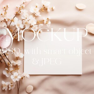 Mockup di inviti pasquali, uova, caccia alle uova, baby shower, mockup di biglietti per bambini boho minimalisti, oggetto intelligente, mockup di biglietti per bambini