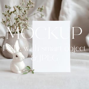 Mockup paasuitnodigingen, konijn, verjaardag, babyshower, feest, minimalistische boho kinderkaart, slim object, kaartmodel, kinderdagverblijfmodel, kaartmodel, kaartmodel