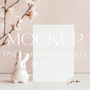 Mockup di inviti pasquali, coniglietto, compleanno, baby shower, primavera, mockup di biglietti per bambini boho minimalisti, oggetto intelligente, mockup di biglietti per bambini