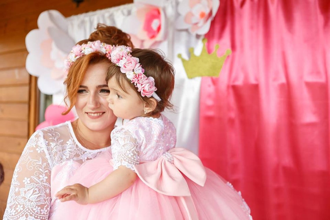 mom and daughter matching outfits for birthday